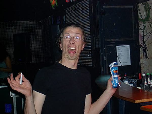  Bildname: IM000283.jpg 
 Breite: 399 Pixel 
 H�he: 299 Pixel 
 Gr�sse: 43 kB 