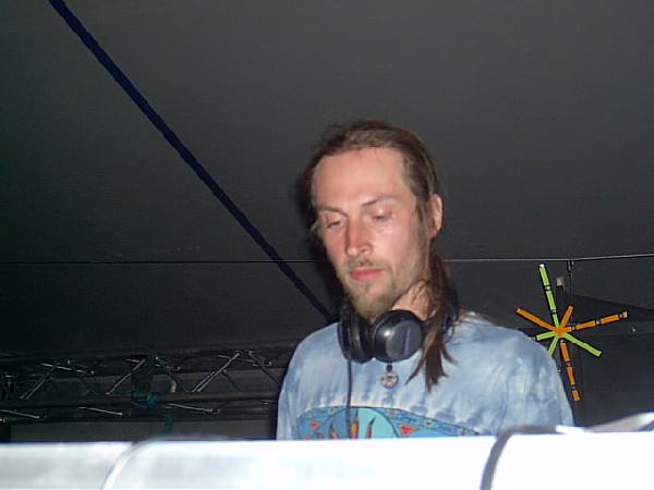  Bildname: IM000583.JPG 
 Breite: 640 Pixel 
 H�he: 480 Pixel 
 Gr�sse: 60 kB 