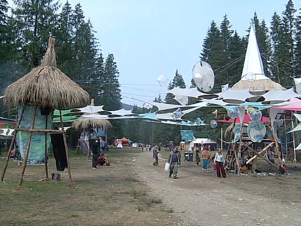  Bildname: IM000613.JPG 
 Breite: 640 Pixel 
 H�he: 480 Pixel 
 Gr�sse: 64 kB 