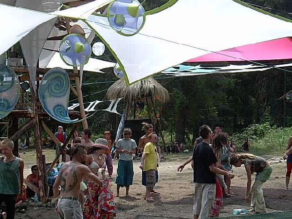  Bildname: IM000643.JPG 
 Breite: 640 Pixel 
 H�he: 480 Pixel 
 Gr�sse: 61 kB 