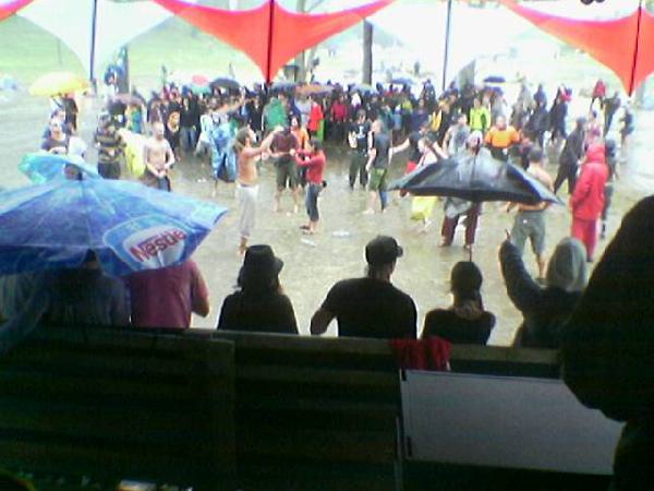  Bildname: Foto(930).jpg 
 Breite: 640 Pixel 
 H�he: 480 Pixel 
 Gr�sse: 40 kB 