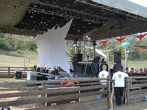  Bildname: IM000850.JPG 
 Breite: 640 Pixel 
 H�he: 480 Pixel 
 Gr�sse: 65 kB 