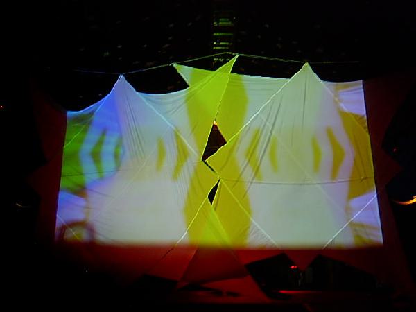  Bildname: IM000907.JPG 
 Breite: 640 Pixel 
 H�he: 480 Pixel 
 Gr�sse: 64 kB 