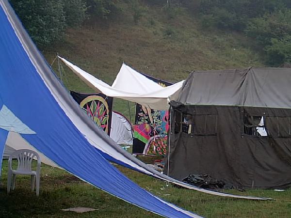  Bildname: IM000942.JPG 
 Breite: 640 Pixel 
 H�he: 480 Pixel 
 Gr�sse: 62 kB 