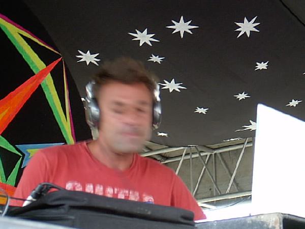  Bildname: IM001016.JPG 
 Breite: 640 Pixel 
 H�he: 480 Pixel 
 Gr�sse: 61 kB 