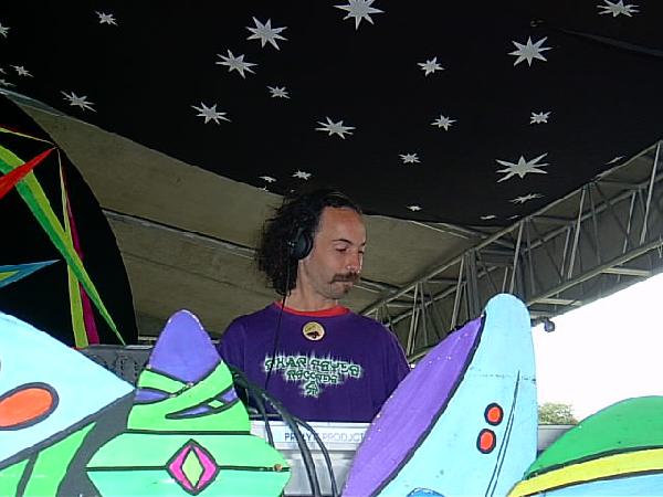  Bildname: IM001076.JPG 
 Breite: 640 Pixel 
 H�he: 480 Pixel 
 Gr�sse: 62 kB 