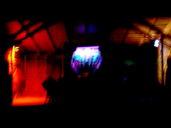  Bildname: IM001107.JPG 
 Breite: 640 Pixel 
 H�he: 480 Pixel 
 Gr�sse: 57 kB 