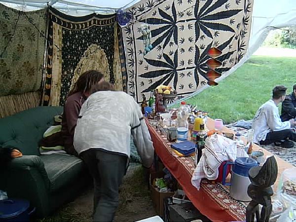  Bildname: IM001118.JPG 
 Breite: 640 Pixel 
 H�he: 480 Pixel 
 Gr�sse: 66 kB 