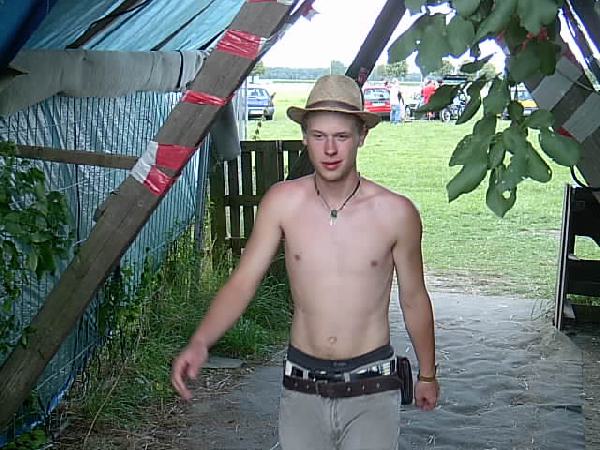  Bildname: IM001175.JPG 
 Breite: 640 Pixel 
 H�he: 480 Pixel 
 Gr�sse: 63 kB 