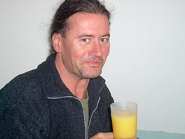  Bildname: IM001224.JPG 
 Breite: 640 Pixel 
 H�he: 480 Pixel 
 Gr�sse: 52 kB 