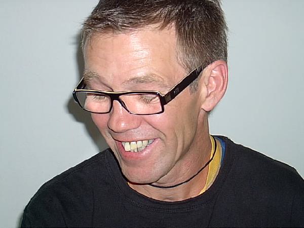  Bildname: IM001230.JPG 
 Breite: 640 Pixel 
 H�he: 480 Pixel 
 Gr�sse: 55 kB 