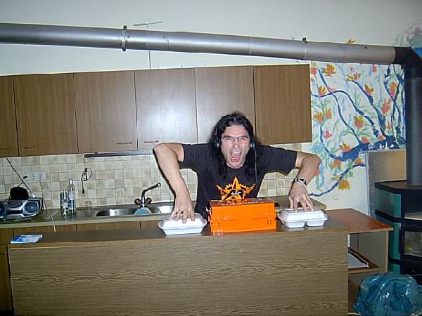  Bildname: IM001236.JPG 
 Breite: 640 Pixel 
 H�he: 480 Pixel 
 Gr�sse: 63 kB 