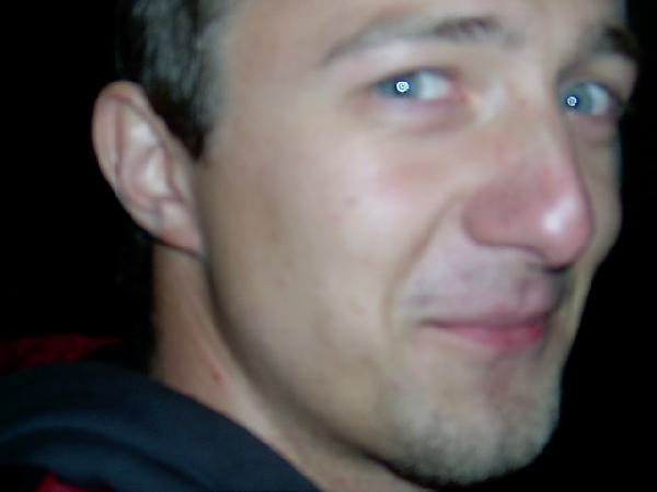  Bildname: IM001263.JPG 
 Breite: 640 Pixel 
 H�he: 480 Pixel 
 Gr�sse: 57 kB 